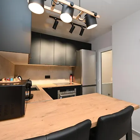 Golden-apartment Apartment *