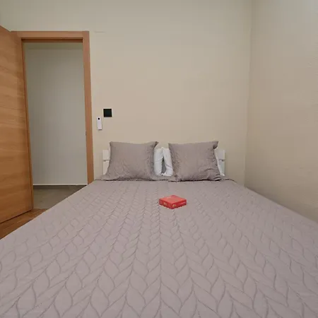 Golden-apartment